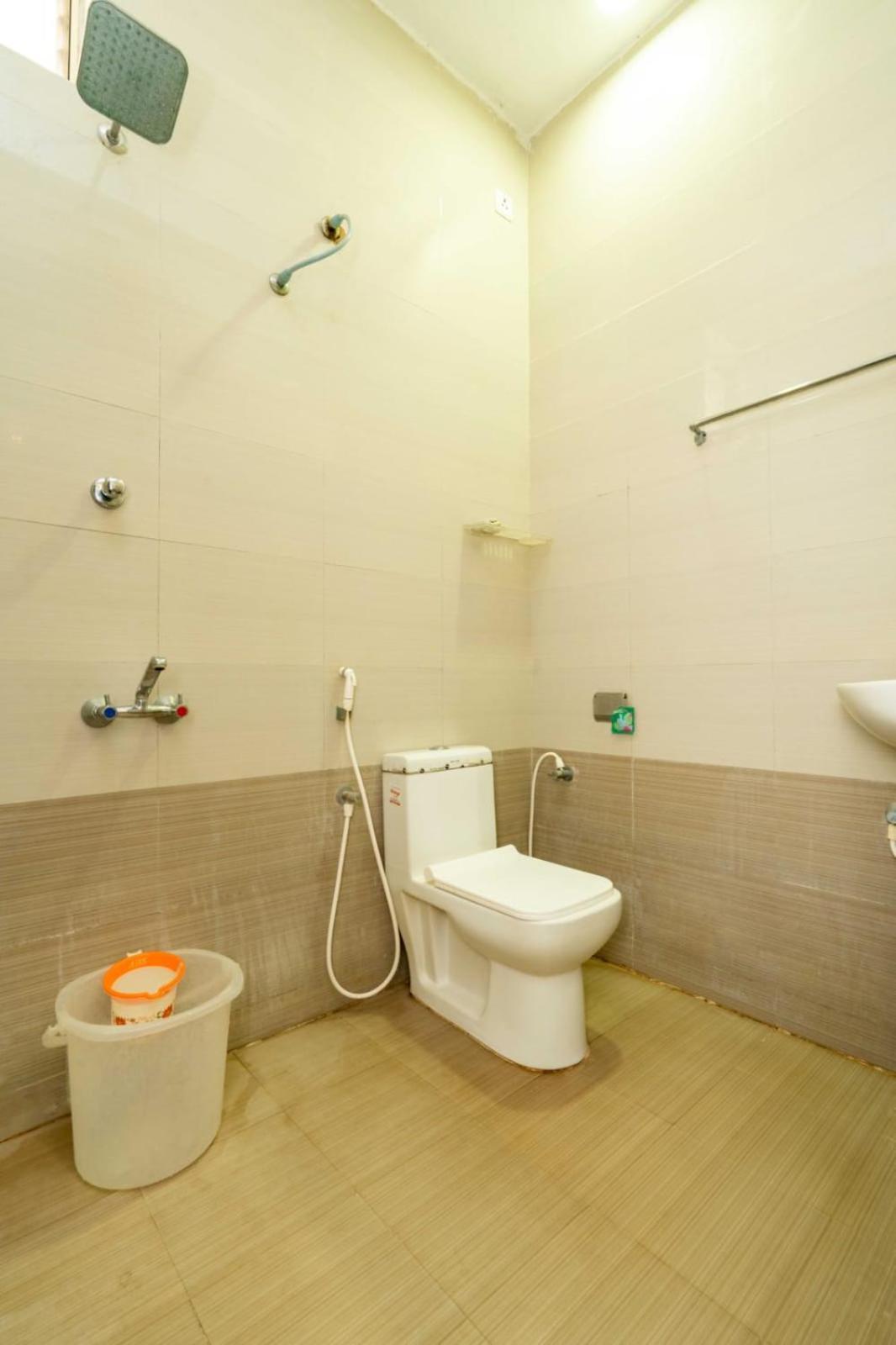 Hotel Ramleela Rāmeswaram Extérieur photo
